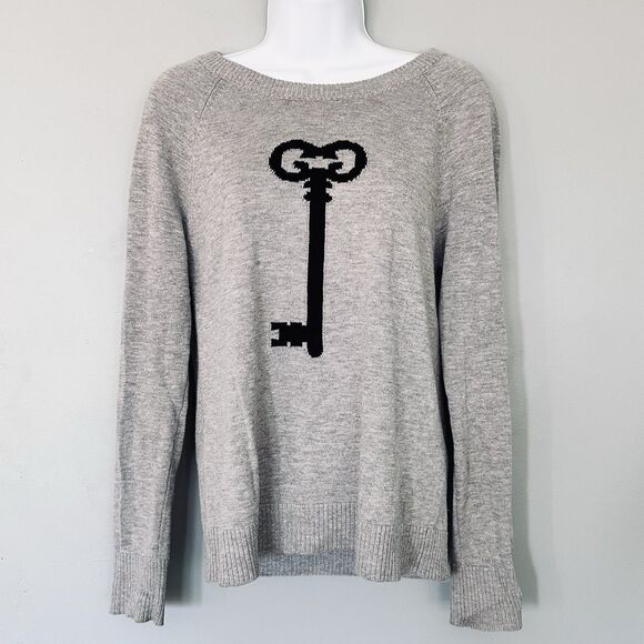 A. Byer Gray Skeleton Key Knit Graphic Sweater Womens M Quiet Luxury Scandi Chic - Picture 1 of 9